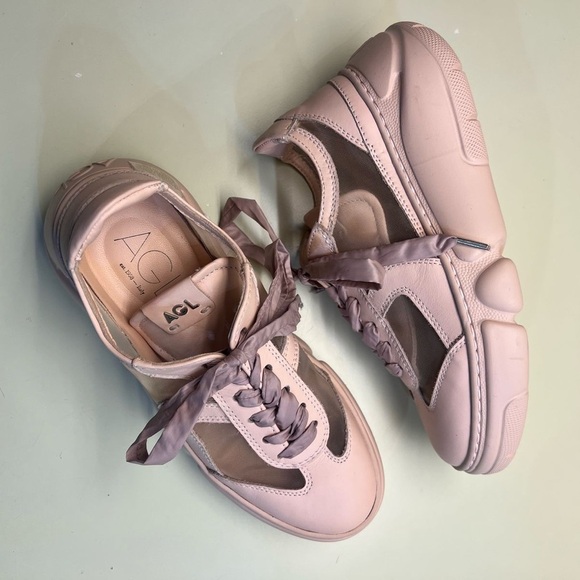 AGL Pink Low-Top Sneakers with White Soles - Picture 10 of 11